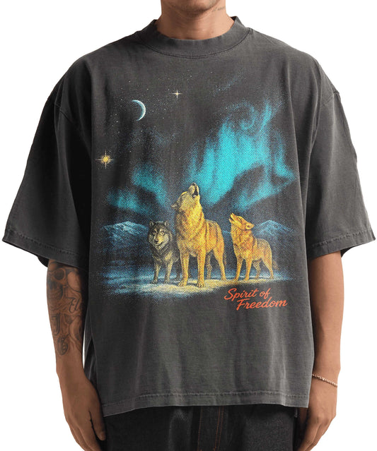 Spirit of Freedom Wolf Oversize Tee